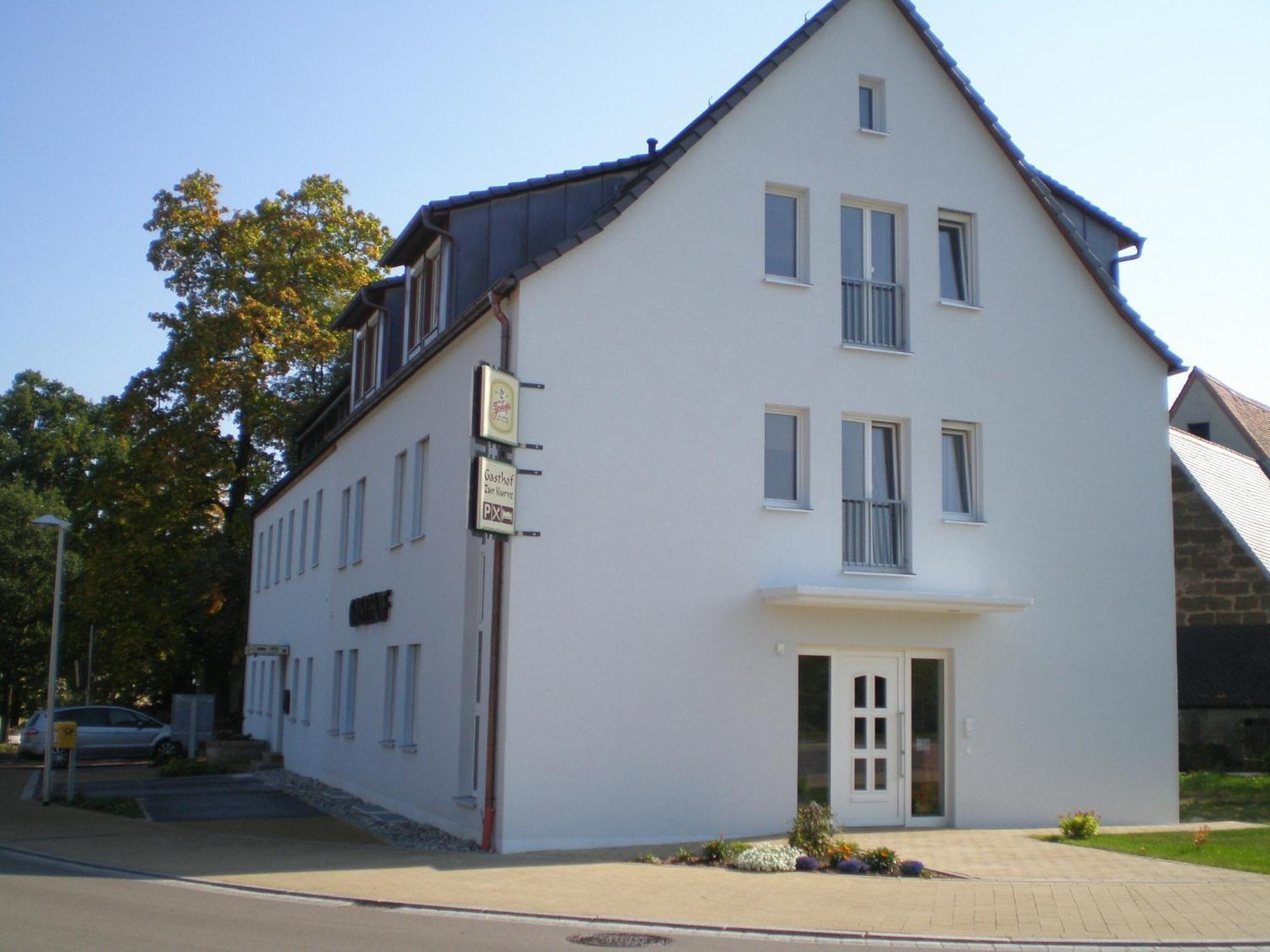 Gaestehaus Zur Kurve Zirndorf Exteriör bild